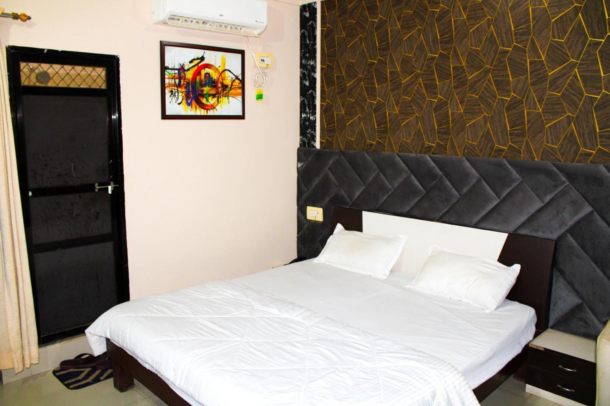 Sangam Hotel Chirawa Экстерьер фото