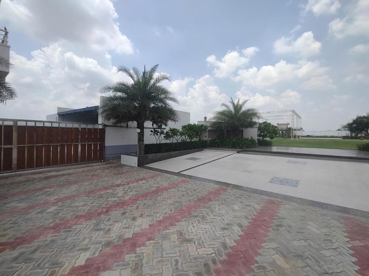 Sangam Hotel Chirawa Экстерьер фото
